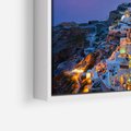 Obraz w ramie 50x50 - Wyblakłe wspomnienia gwiazd - Santorini, wieczór - rama biała