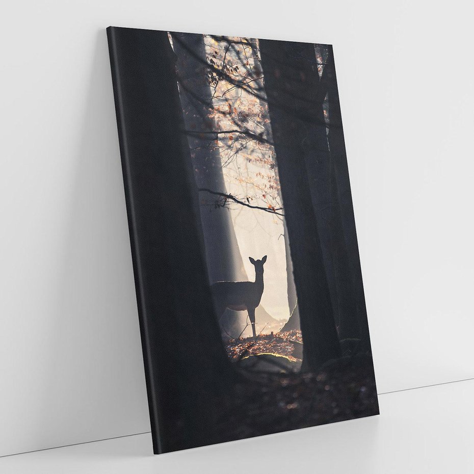 Obraz na płótnie 50x70 - Sarnie Skoki - zdjęcie, klimatyczny las