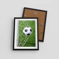 Plakat w ramie 30x40 - Namiętność Piłki i Gola - piłka nożna, gol - rama czarna