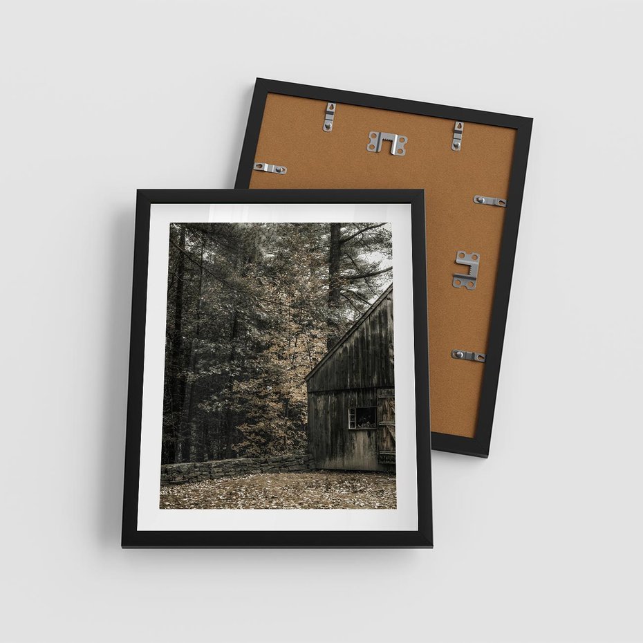 Plakat w ramie 40x50 - Dom w Lesie - chatka w lesie, górski domek - rama czarna