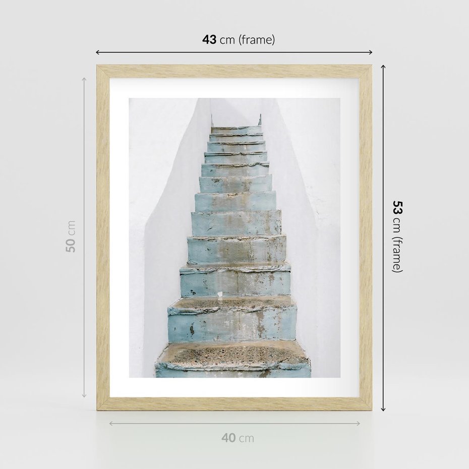 Plakat w ramie 40x50 - Niebieskie Schody Santorini - stare kamienne schody, niebieskie schody - rama drewno