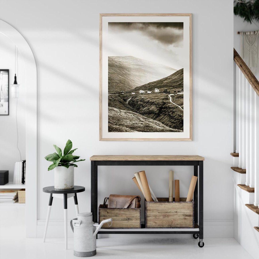 Plakat w ramie 40x50 - Domki w Górach - czarno biała fotografia, górski pejzaż - rama drewno