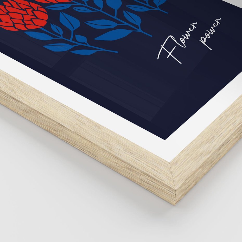 Plakat w ramie 30x40 - Podróżne Barwy - czerwone abstrakcyjne kwiaty, granatowe tło - rama drewno