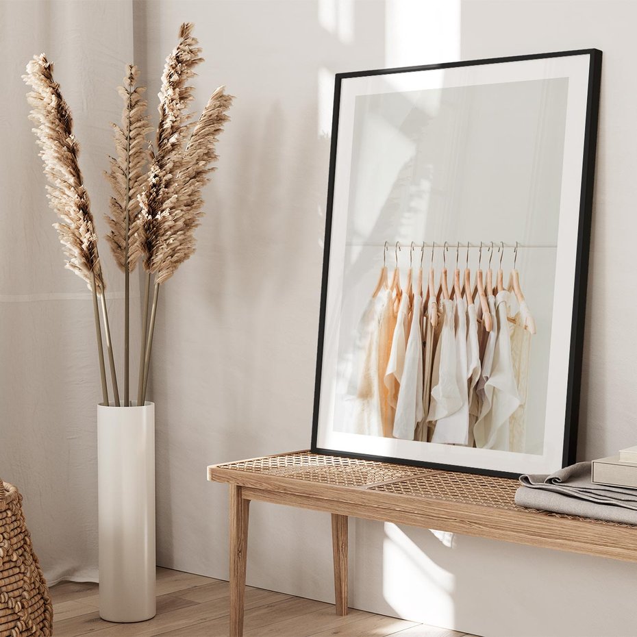 Plakat bez ramy 21x30 - Elegancja Prostoty - ubrania, modowa fotografia