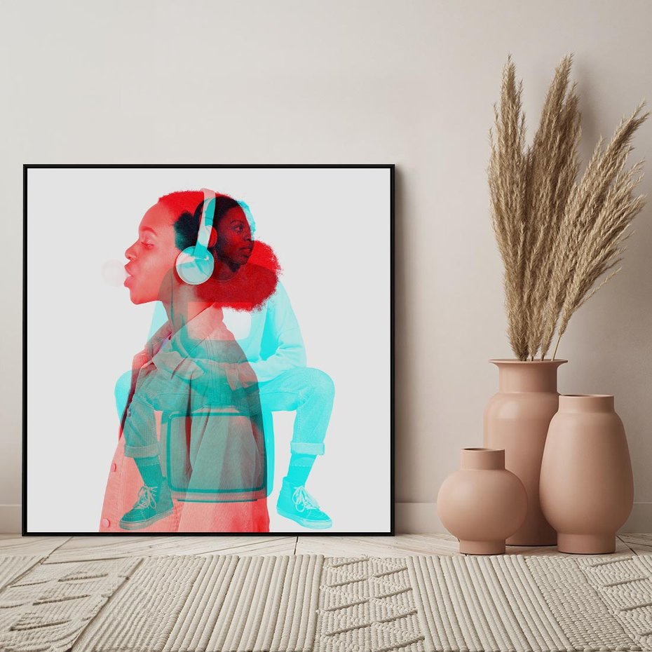 Obraz w ramie 50x50 - Rytmy Wspomnień - kolaż zdjęć, kobieta - rama czarna