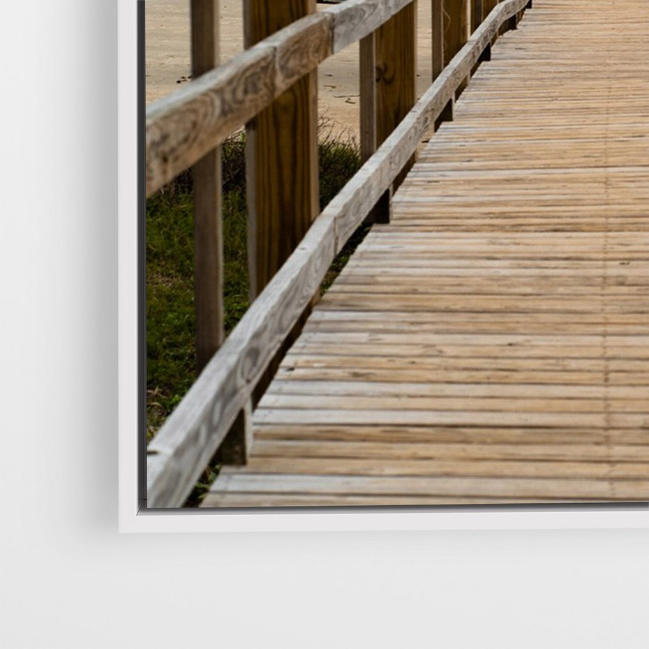 Obraz w ramie 80x120 - Morze i drewniany pomost - morze, pomost - rama biała
