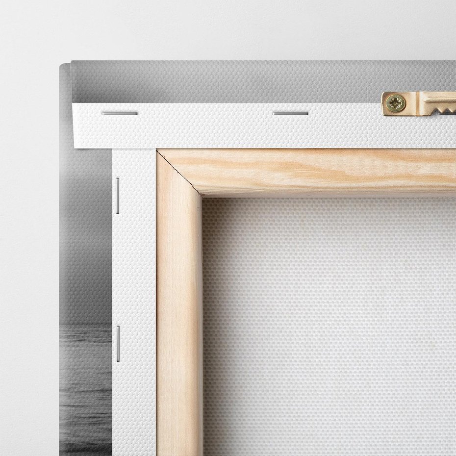 Obraz na płótnie 60x60 - Molo i wrak statku na plaży - molo, wrak