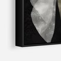 Obraz w ramie 50x50 - Obce Powidoki - abstrakcyjna ćma, mroczna atmosfera - rama czarna