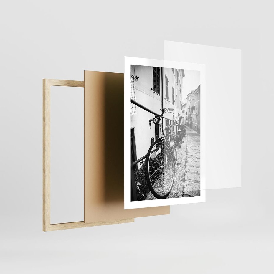 Plakat w ramie 50x70 - Rower w Kontraście - rower, czarno - rama drewno