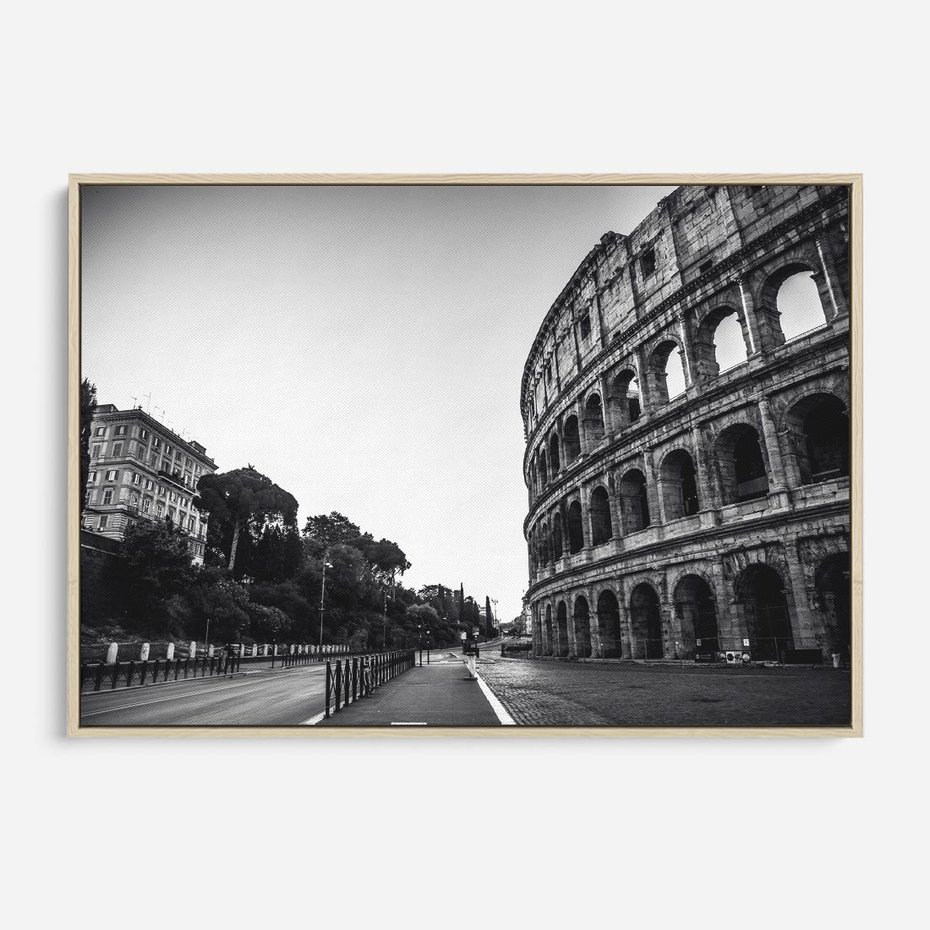 Obraz w ramie 100x70 - Echa Historii - czarno biała fotografia, koloseum - rama drewno