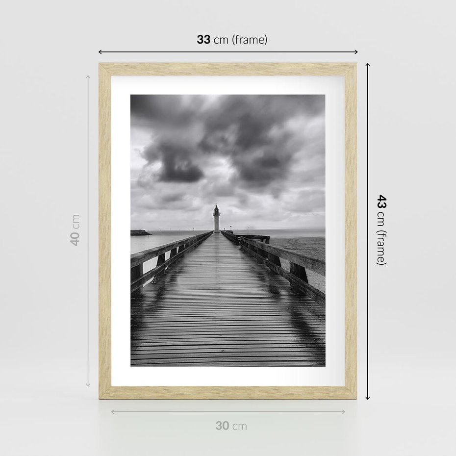 Plakat w ramie 30x40 - Romantyczny pomost z latarnią - pomost, latarnia - rama drewno