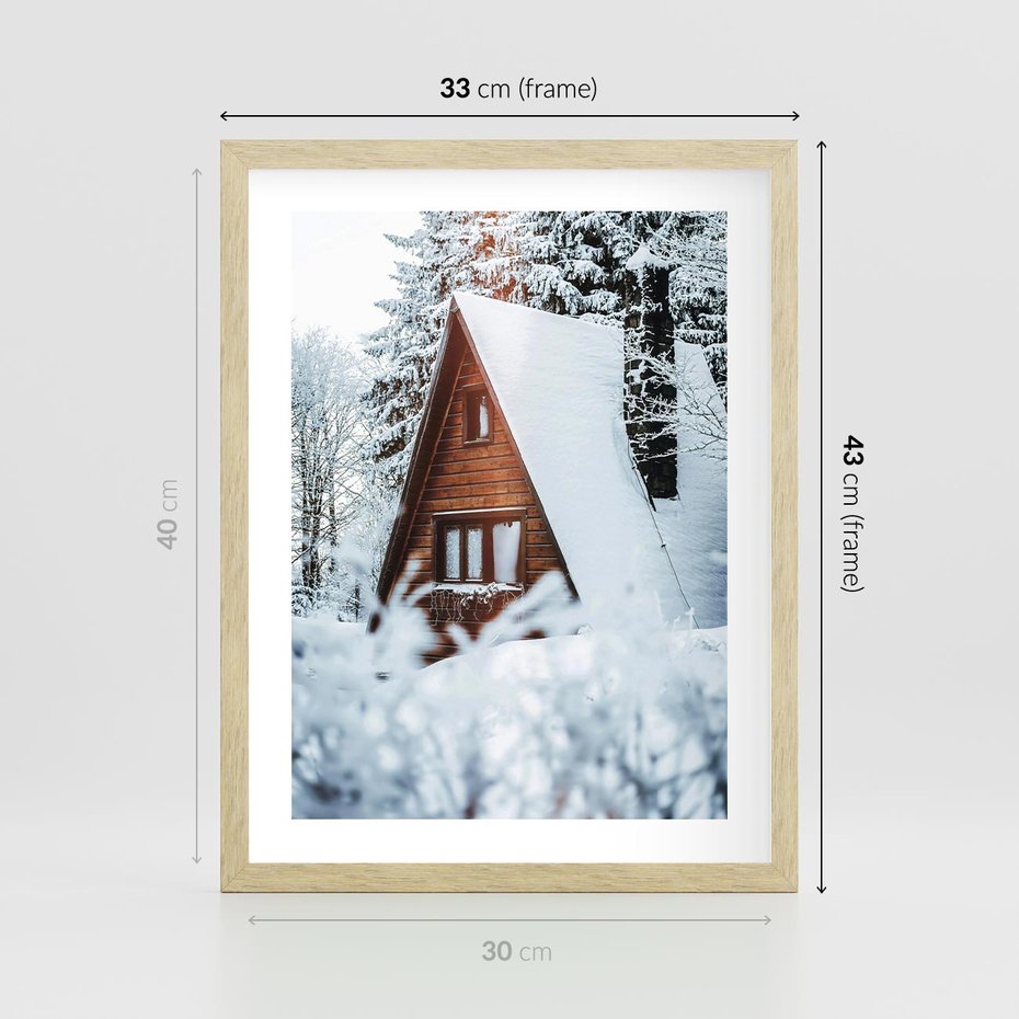 Plakat w ramie 30x40 - Zimowe Ustronie w Lesie - domek w lesie, zimowy las - rama drewno