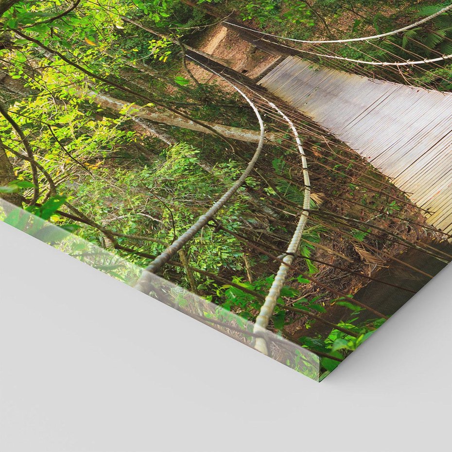 Obraz na płótnie 80x80 - Tajemniczy most w tajskim lesie - Tajlandia, most