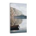Obraz na płótnie 70x100 - Refleksje Natury - morze, łódka