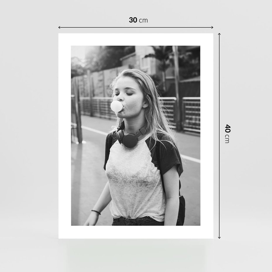 Plakat bez ramy 30x40 - Letnia Młodość - nowoczesna fotografia, czarno biała