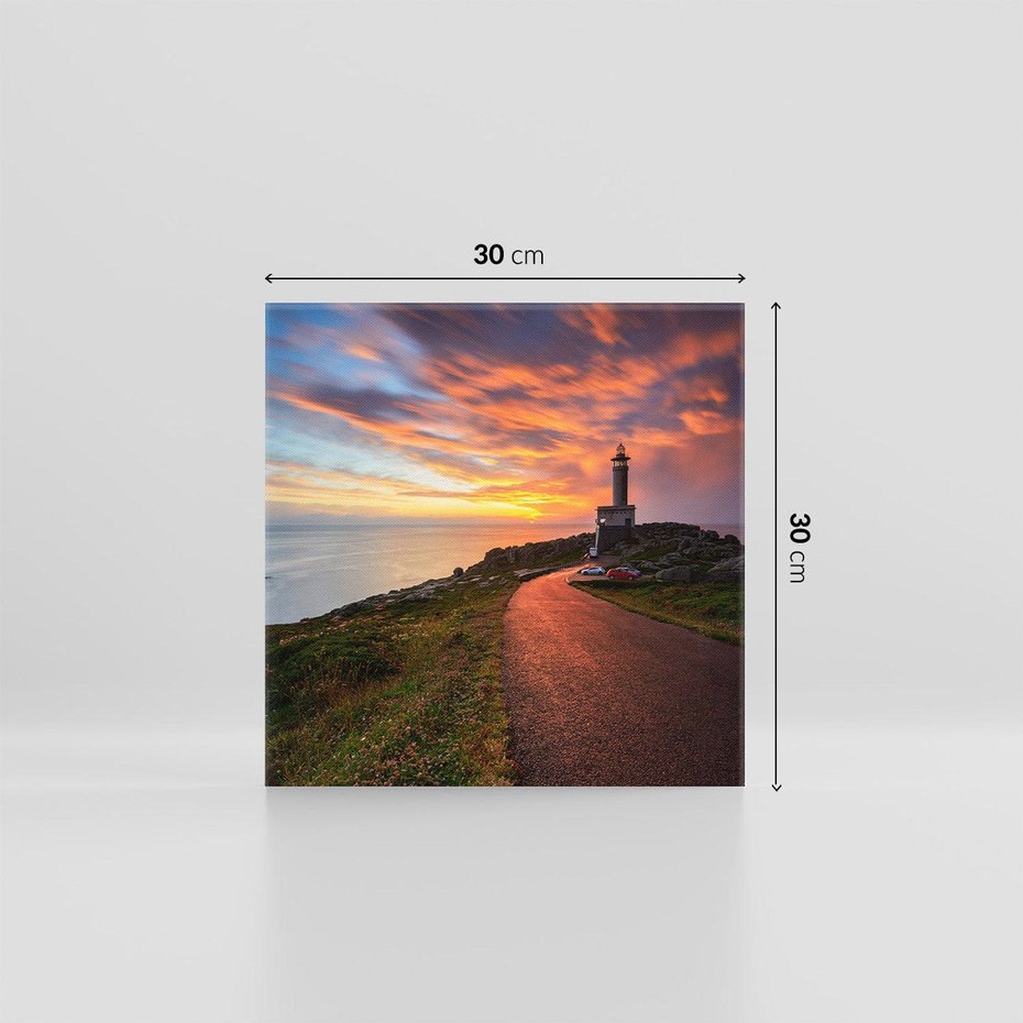 Obraz na płótnie 30x30 - Latarnia morska: Nocne niebo nad morzem - latarnia, morska