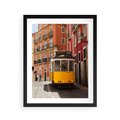 Plakat w ramie 40x50 - Urok tramwaju w Lizbonie - Lizbona, tramwaj - rama czarna