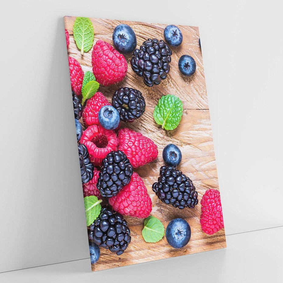 Obraz na płótnie 50x70 - Smak malin i borówek - owoce, leśne