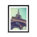 Plakat w ramie 30x40 - Wieża Eiffla w czarno-białej odsłonie - Eiffla, Paryż - rama czarna