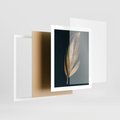 Plakat w ramie 40x50 - Mroczne Złoto - nowoczesna grafika, złoty liść na czarnym tle - rama biała