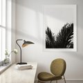 Plakat bez ramy 50x70 - Tropikalna Uroda w Czerni i Bieli - fotografia czarno biała, liście palmy
