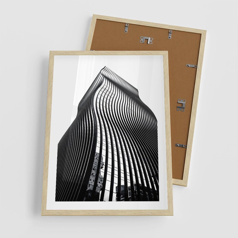Plakat w ramie 50x70 - Falowany Wieżowiec na Fotografii - architektura, falowany wieżowiec - rama drewno