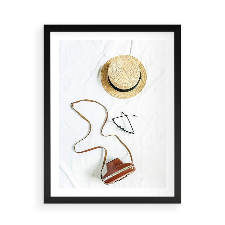 Plakat w ramie 50x70 - Artystyczna Dusza - boho kompozycja, kapelusz słomkowy - rama czarna