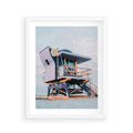 Plakat w ramie 40x50 - Plażowa Kolorystyka: Budka Ratownika w Pastelach - pastelowa budka ratownika, plaża Miami - rama biała