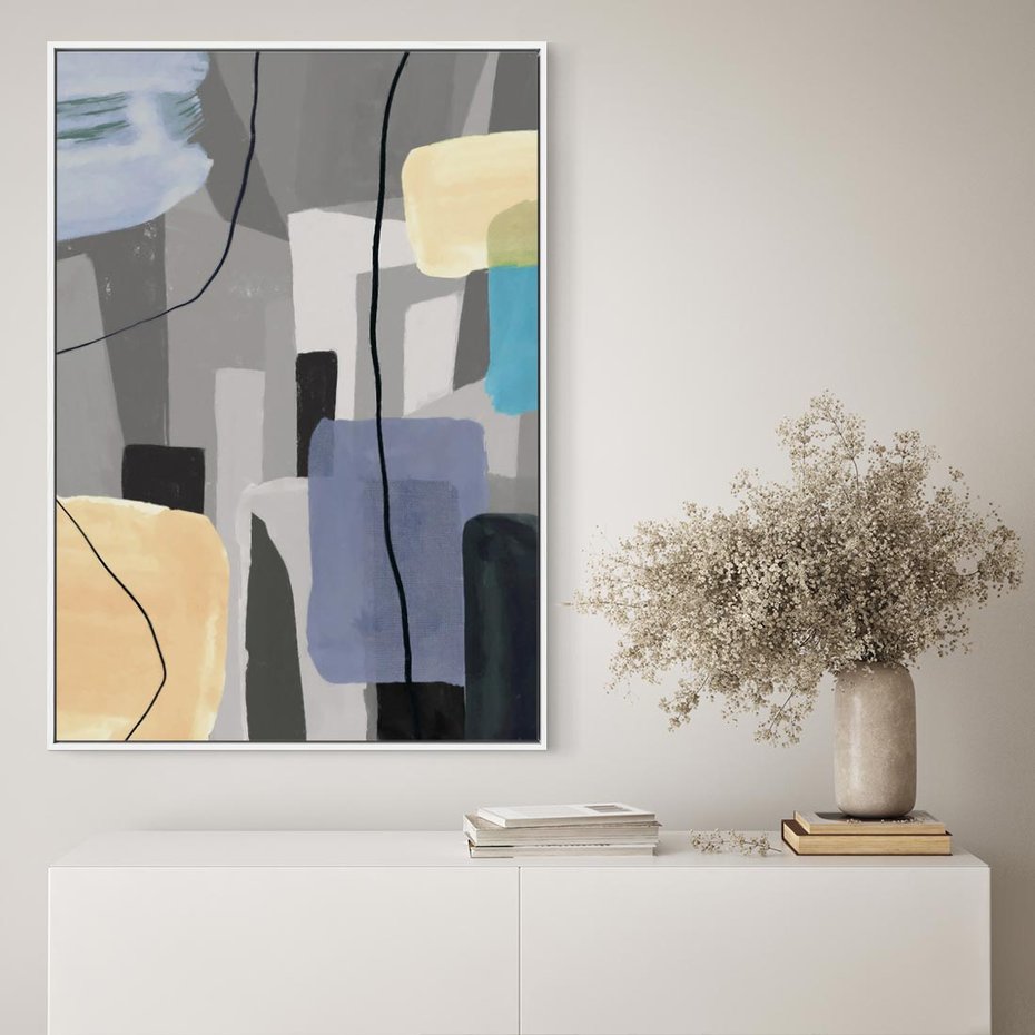 Obraz w ramie 80x120 - Harmonia w chaosie serca - abstrakcja na szarym tle, kolorowe plamy koloru - rama biała