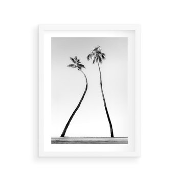 Plakat w ramie 30x40 - Samotne Palmy - czarno biała fotografia, dwie samotne palmy - rama biała