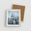 Plakat w ramie 40x50 - Magia Śnieżnych Drzew - zima, iglaste drzewa - rama drewno