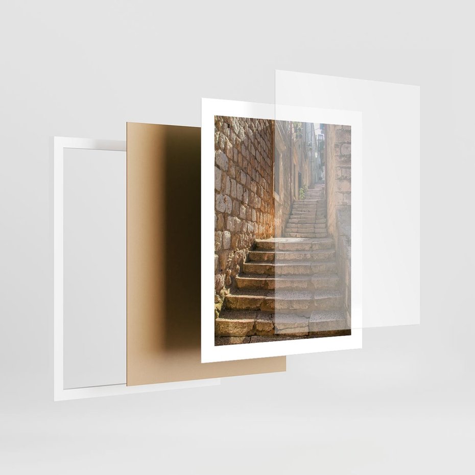 Plakat w ramie 40x50 - Uliczka: perspektywa miejskiego krajobrazu - uliczka, perspektywa - rama biała