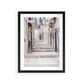 Plakat w ramie 30x40 - Urokliwa uliczka w perspektywie - uliczka, perspektywa - rama czarna
