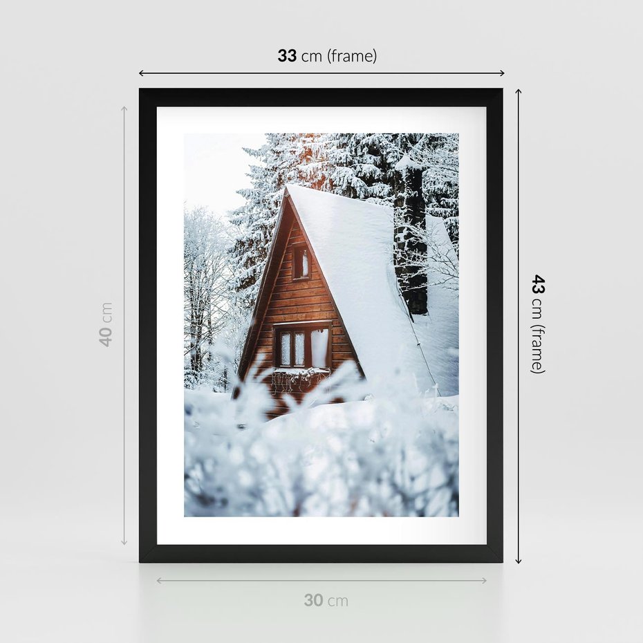 Plakat w ramie 30x40 - Zimowe Ustronie w Lesie - domek w lesie, zimowy las - rama czarna