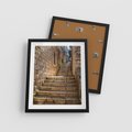 Plakat w ramie 40x50 - Uliczka: perspektywa miejskiego krajobrazu - uliczka, perspektywa - rama czarna