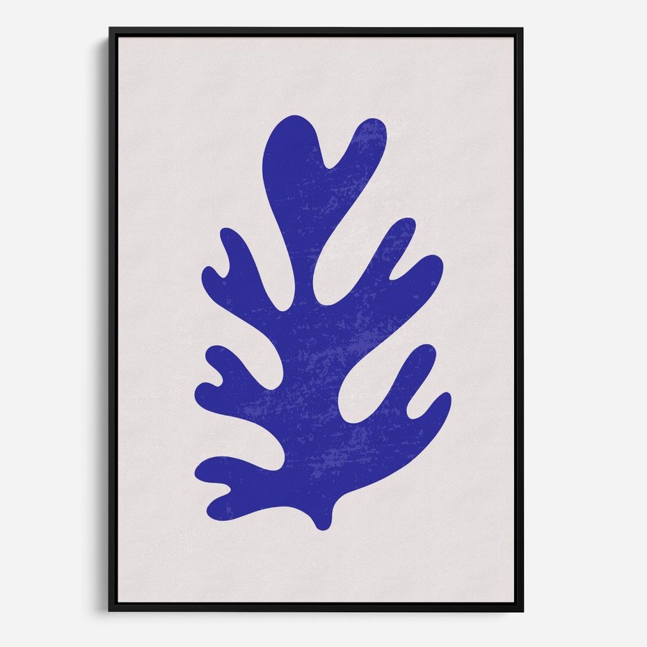 Obraz w ramie 50x70 - Przenikająca Struktura - boho plakat, niebieski liść w intensywnym kolorze - rama czarna