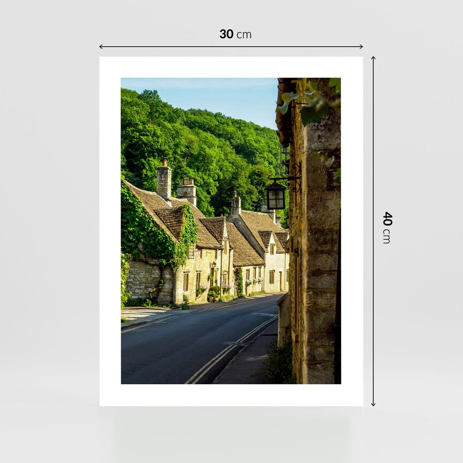 Plakat bez ramy 30x40 - Odkryj tajemnice miasta - uliczka, perspektywa