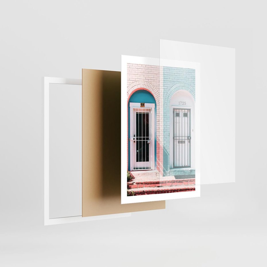 Plakat w ramie 50x70 - Urok Starych Drzwi - stare retro drzwi kamienicy, pastelowe kolory - rama biała