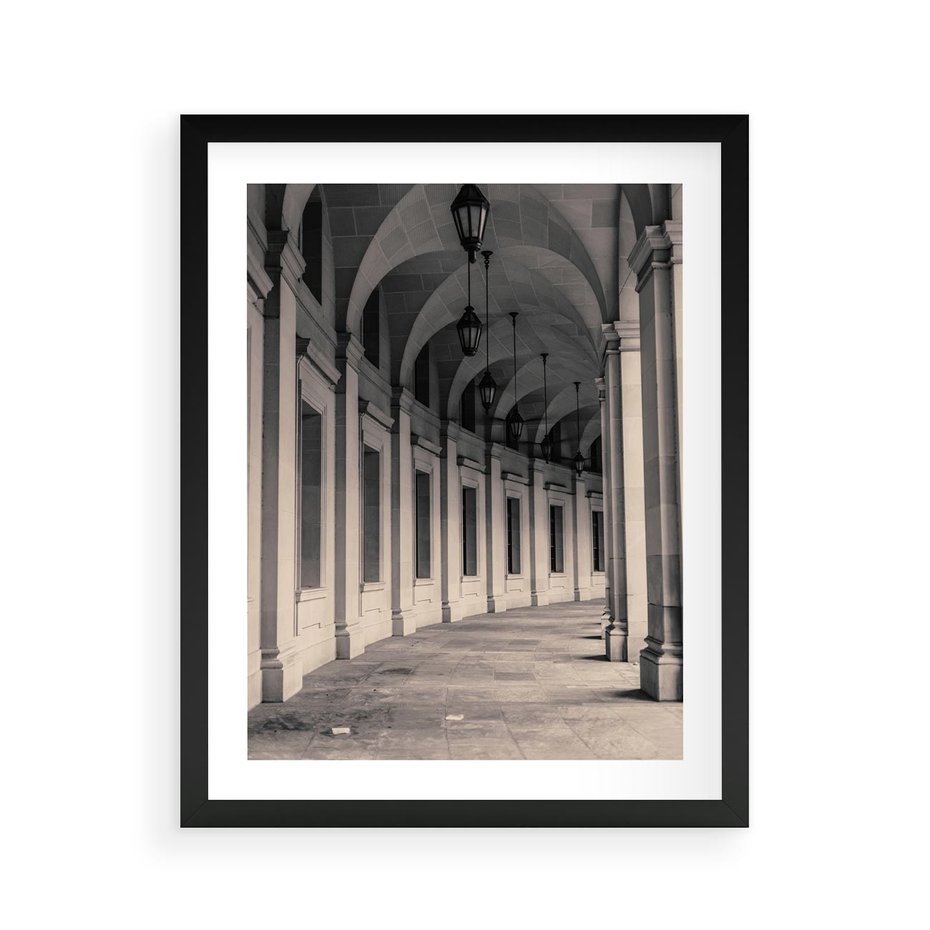 Plakat w ramie 40x50 - Kolumny Elegancji - architektura, kolumny - rama czarna