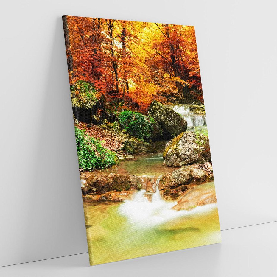 Obraz na płótnie 70x100 - Idylliczny las z bujnym strumykiem - las, drzewa