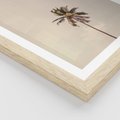 Plakat w ramie 40x50 - Samotna Palma pod Niebem - samotna palma, na tle nieba - rama drewno