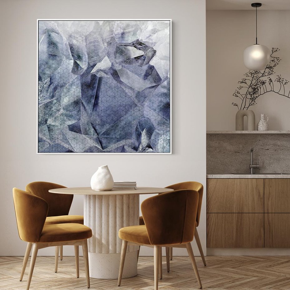 Obraz w ramie 50x50 - Melodia mgieł i marzeń - abstrakcja w kolorze granatu, przypominająca górę lodową - rama biała