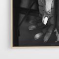 Obraz w ramie 50x50 - Splątane Uczucia - czarno biała fotografia, artystyczna - rama drewno