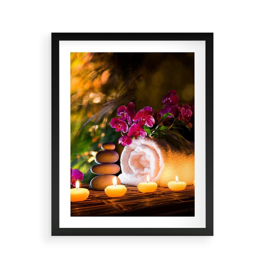 Plakat w ramie 40x50 - Relaksujące spa z płonącymi świecami - spa, świece - rama czarna