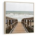 Obraz w ramie 80x80 - Morze i drewniany pomost - morze, pomost - rama drewno
