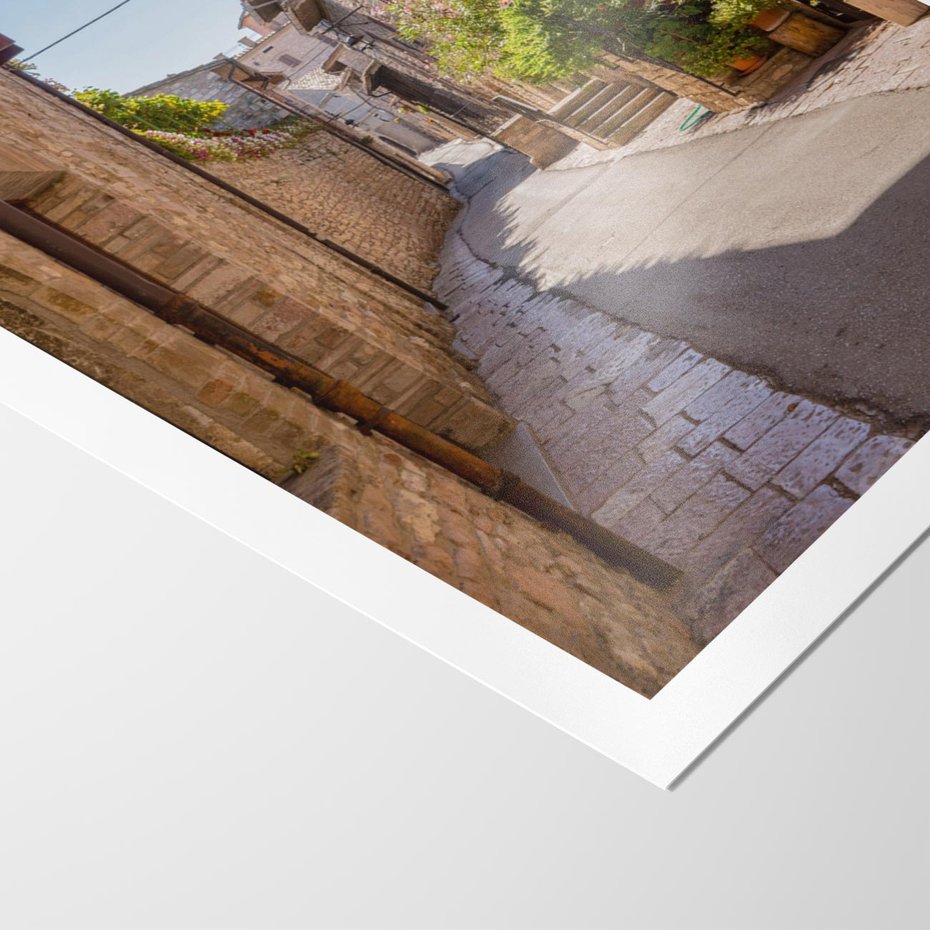 Plakat bez ramy 21x30 - Uliczka Wakacyjnego Miasteczka - uliczka, wakacje