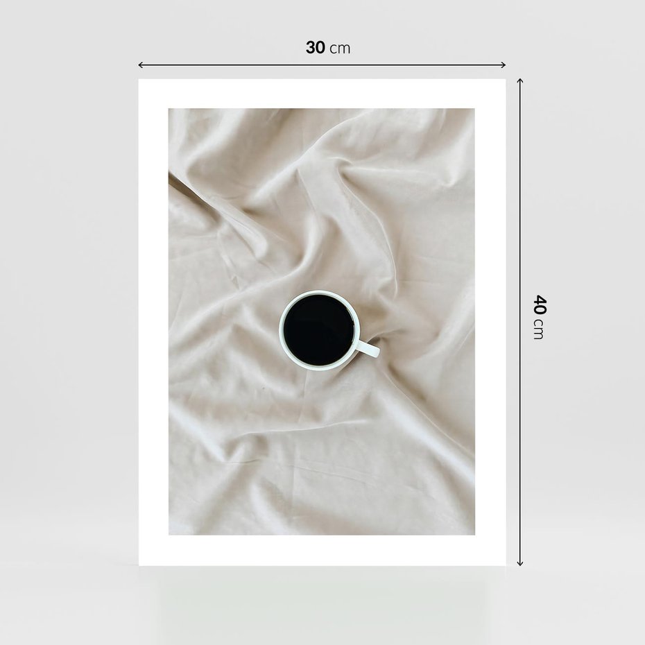 Plakat bez ramy 30x40 - Poranek z Kawą - kawa filiżanka w białej pościeli