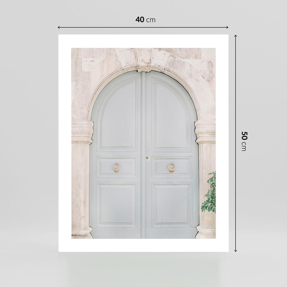 Plakat bez ramy 40x50 - Błękitne Drzwi Kamienicy: Urok Historii - stare piękne drzwi do kamienicy, błękitne drzwi