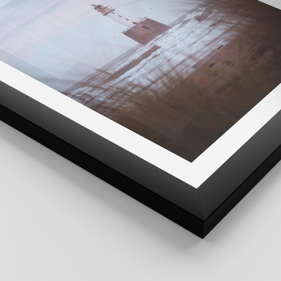 Plakat w ramie 40x50 - Magiczna Aura - latarnia, mgła - rama czarna