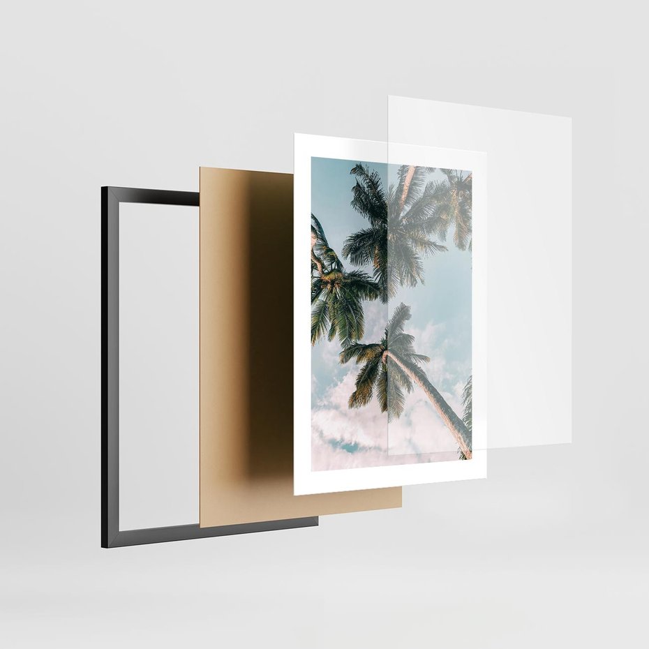 Plakat w ramie 30x40 - Wzrok ku Niebu - palmy na tle nieba, ujęcie z dołu - rama czarna